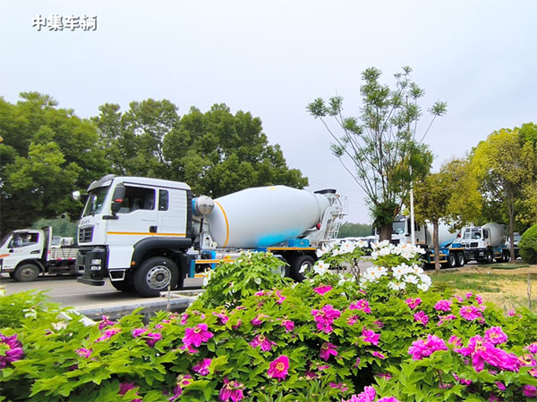 牡丹綻妍 譜寫新篇 | 從車間到牡丹園，這些行業大腕為何集體"點贊"？