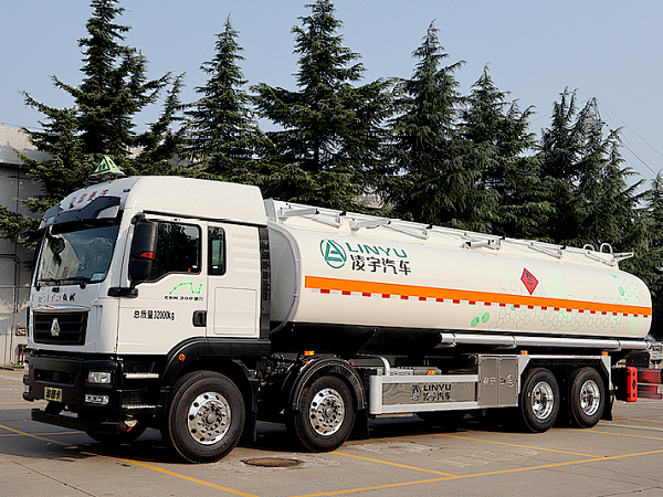 【2022“超虎想象”】凌宇全新液罐車，強勢來襲！